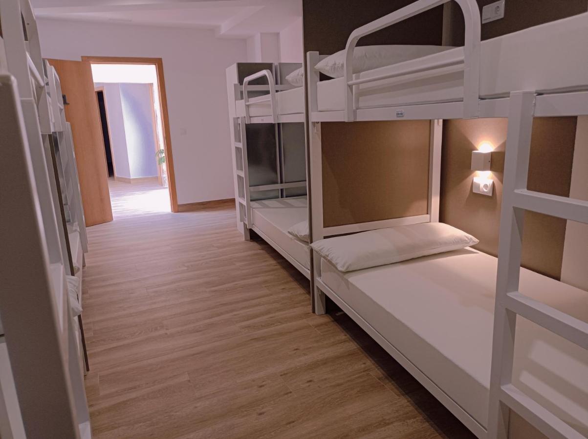 Albergue Hostel Nuestra Senora Del Camino كومبارو المظهر الخارجي الصورة
