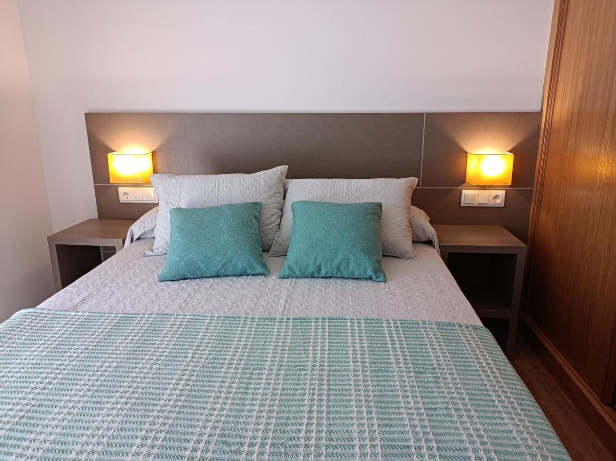 Albergue Hostel Nuestra Senora Del Camino كومبارو المظهر الخارجي الصورة